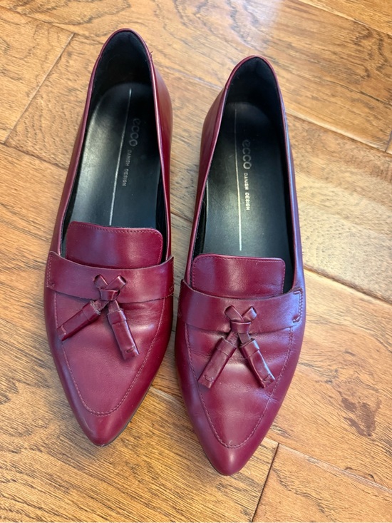 Ecco Shoes - Ecco Men's Wine Leather Tassel Pointed Loafers